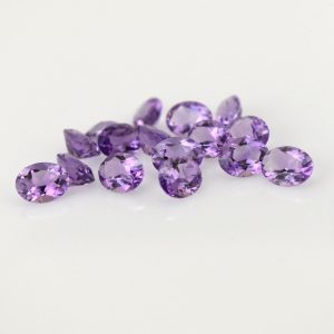 Oval natural amethyst, 1.2 - 1.8 carats, 9 x 7 mm, eye clean quality, February birthstone.