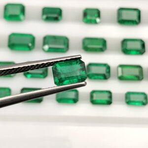 6x4mm to 7x5mm Natural Emerald Lot No: EMOC6475 - 1 (ONT) 2VBST – Octagon (Emerald cut) Shape || AAA Quality || Free Shipping ||